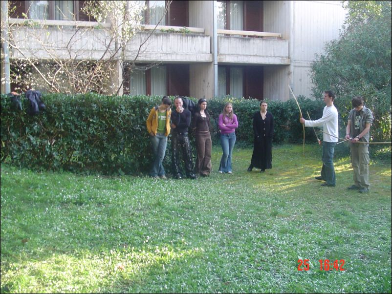 pod budnim okom gospodina Kockovica i djevojaka